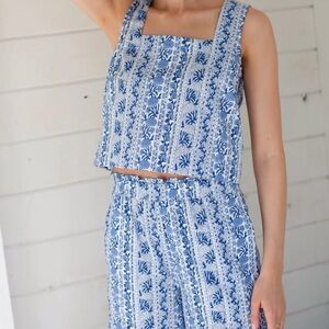 Blue Printed Square-Neck Tank Top